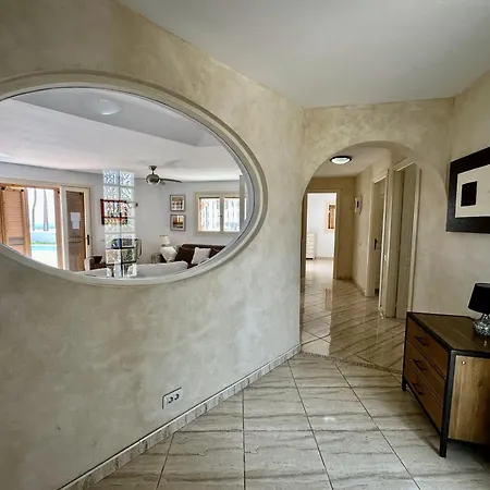 Vacation Station, Golf Del Sur