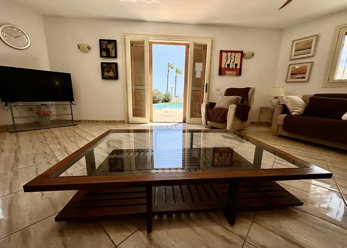 Vacation Station, Golf Del Sur *